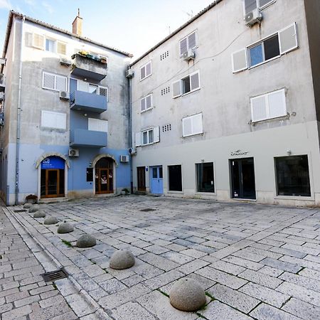 Apartment Kaya Prime Location In Old Town Zadar Bagian luar foto