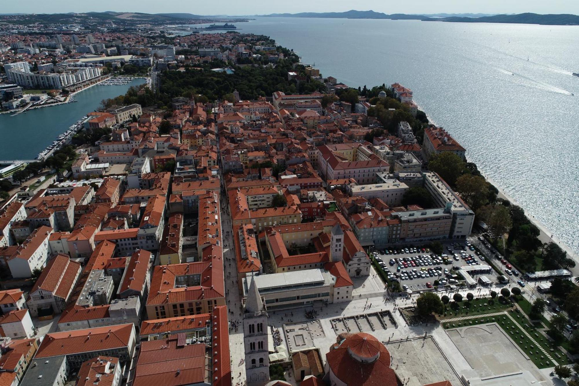 Apartment Kaya Prime Location In Old Town Zadar Bagian luar foto