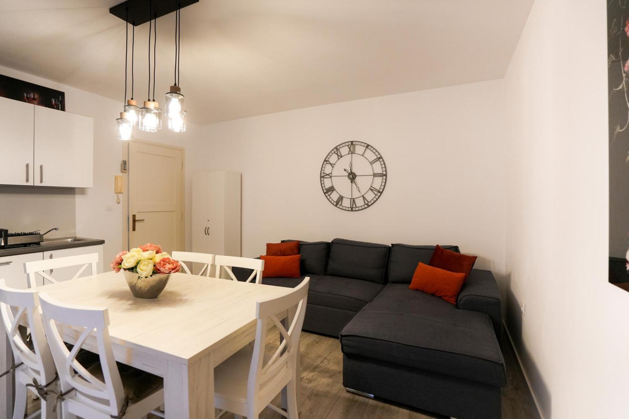 Apartment Kaya Prime Location In Old Town Zadar Bagian luar foto